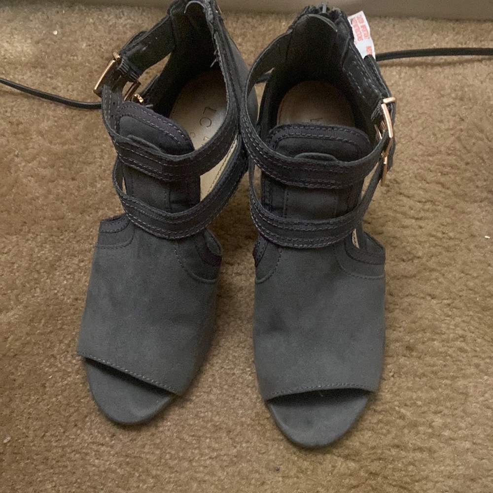 Open toe , open side heels